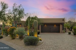10585 E Crescent Moon Drive 15, Scottsdale, AZ 85262