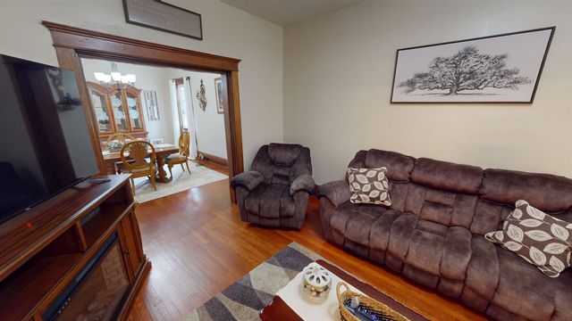 618 4th Street, Huntington, WV 25701