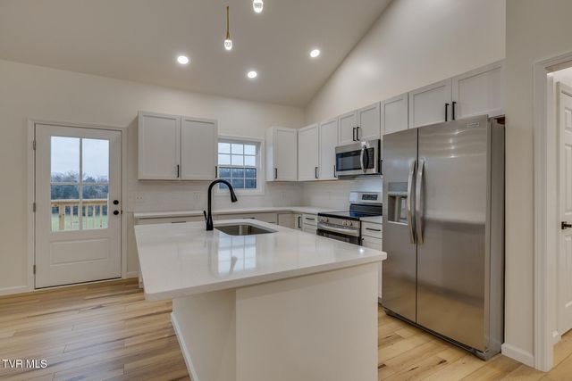 284 Old Charity Hill Road, Elizabethton, TN 37643