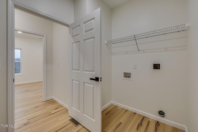 284 Old Charity Hill Road, Elizabethton, TN 37643