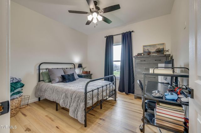 284 Old Charity Hill Road, Elizabethton, TN 37643