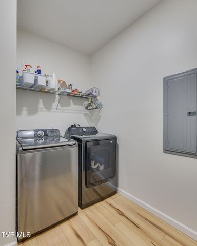 284 Old Charity Hill Road, Elizabethton, TN 37643