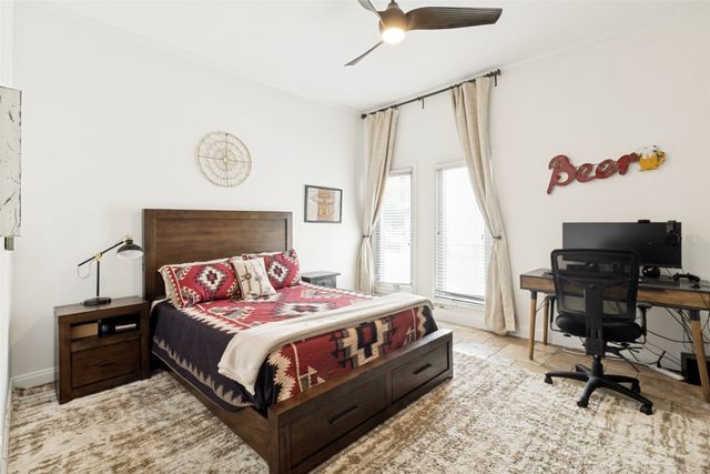 4040 Avondale Avenue 204, Dallas, TX 75219