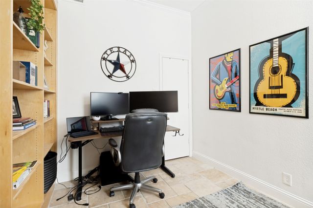 4040 Avondale Avenue 204, Dallas, TX 75219
