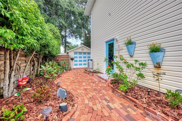 1045 40TH STREET, Sarasota, FL 34234