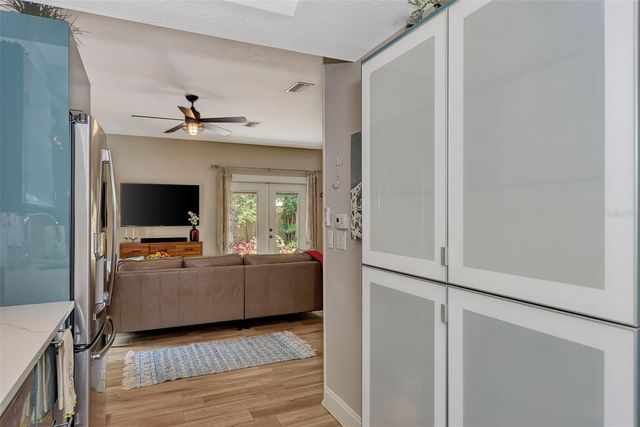 1045 40TH STREET, Sarasota, FL 34234
