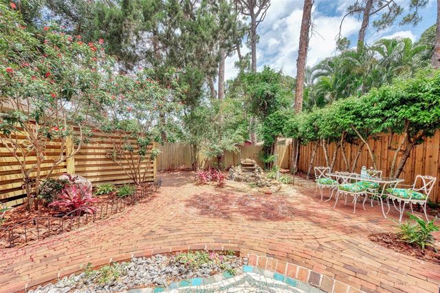 1045 40TH STREET, Sarasota, FL 34234