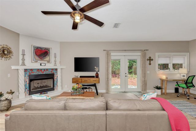 1045 40TH STREET, Sarasota, FL 34234