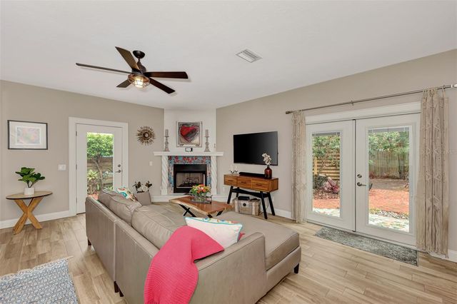 1045 40TH STREET, Sarasota, FL 34234