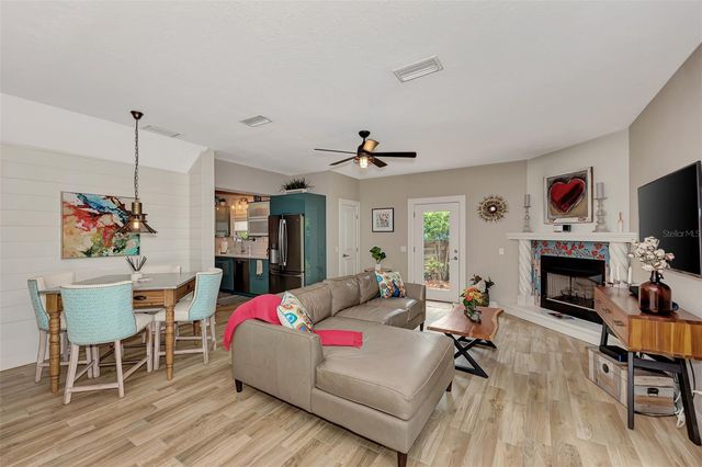 1045 40TH STREET, Sarasota, FL 34234