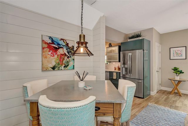 1045 40TH STREET, Sarasota, FL 34234