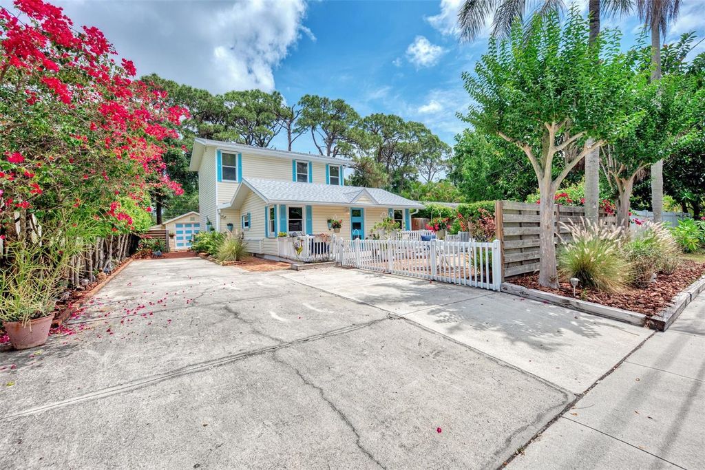 1045 40TH STREET, Sarasota, FL 34234