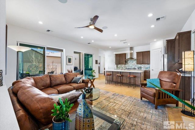2261 Paint Horse Drive, Reno, NV 89521