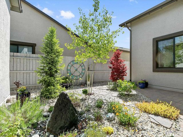 2261 Paint Horse Drive, Reno, NV 89521