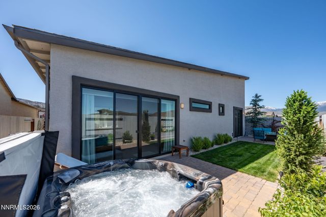 2261 Paint Horse Drive, Reno, NV 89521