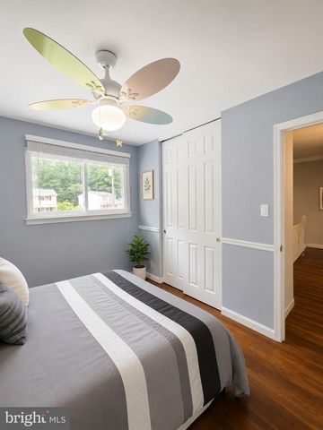 8913 CROMWELL DR, Springfield, VA 22151