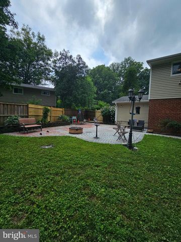 8913 CROMWELL DR, Springfield, VA 22151