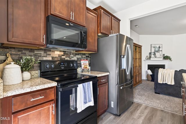 357 E Porthaven Way E, Clayton, NC 27527