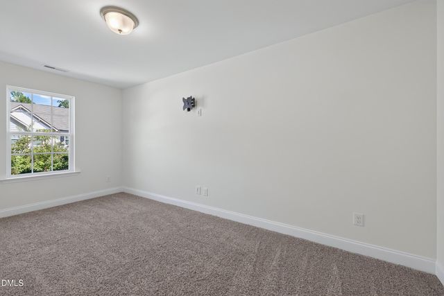 357 E Porthaven Way E, Clayton, NC 27527