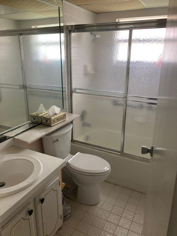 221 Waterford J, Delray Beach, FL 33446