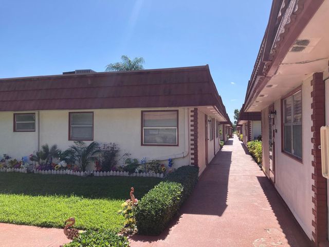 221 Waterford J, Delray Beach, FL 33446