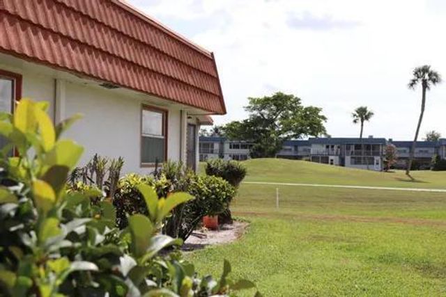 221 Waterford J, Delray Beach, FL 33446