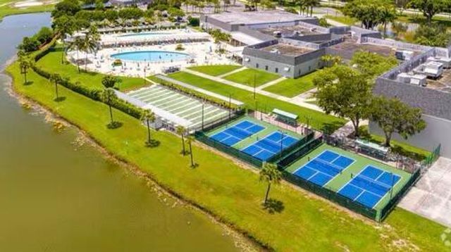 221 Waterford J, Delray Beach, FL 33446