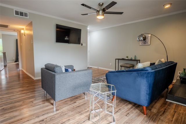 15151 Berry Trail 1410, Dallas, TX 75248