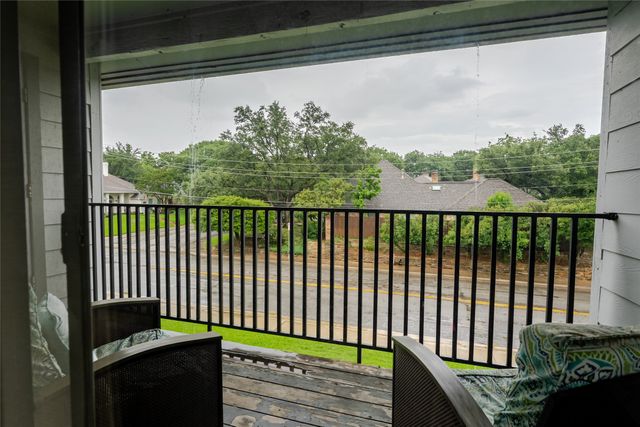 15151 Berry Trail 1410, Dallas, TX 75248