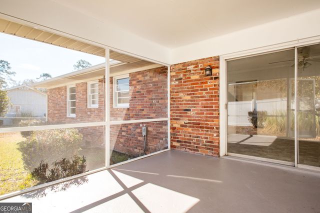 406 Preston Street, Waycross, GA 31501