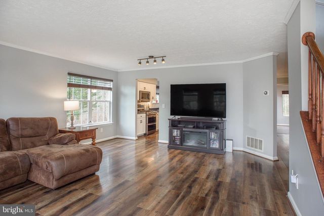8008 HIGH OAK RD, Glen Burnie, MD 21060