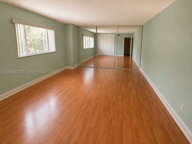 7910 Taft St 208, Pembroke Pines, FL 33024