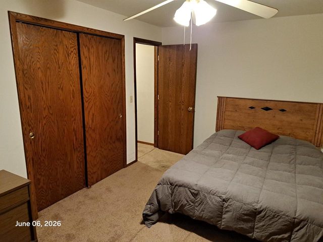 1121 CALDER STREET, Menasha, WI 54952