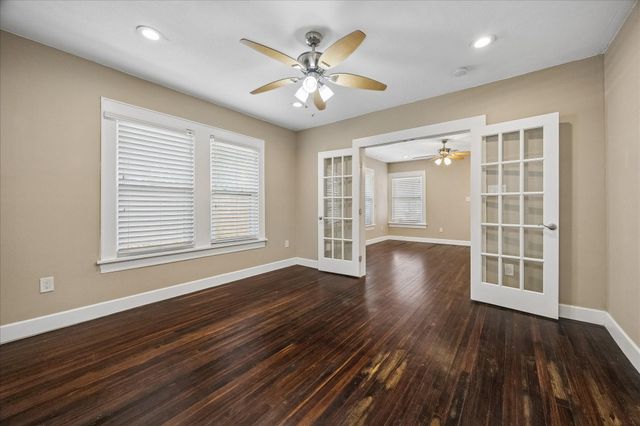 12 Greenwood Street B, Houston, TX 77011