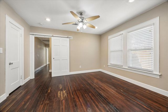 12 Greenwood Street B, Houston, TX 77011
