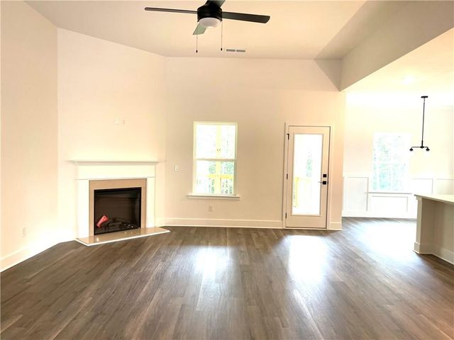 200 Blackberry Court, Pendergrass, GA 30567