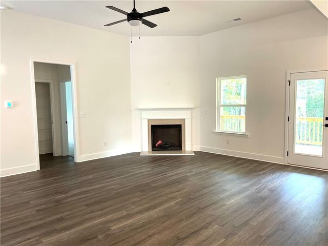 200 Blackberry Court, Pendergrass, GA 30567