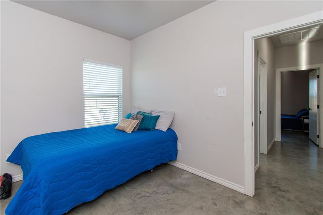 635 County Road 101, Rogers, TX 76569