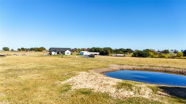 635 County Road 101, Rogers, TX 76569