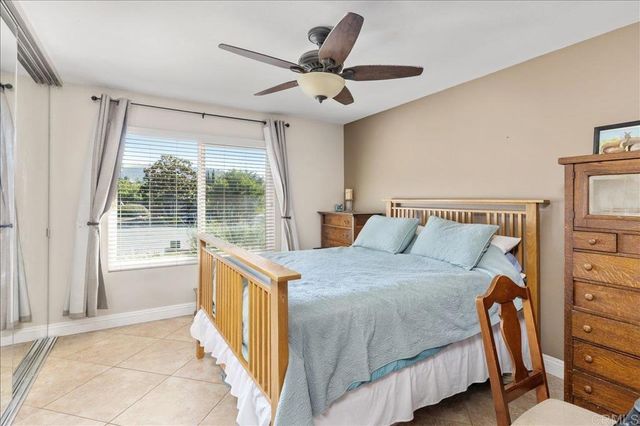 827 Bayberry Ct., San Marcos, CA 92069