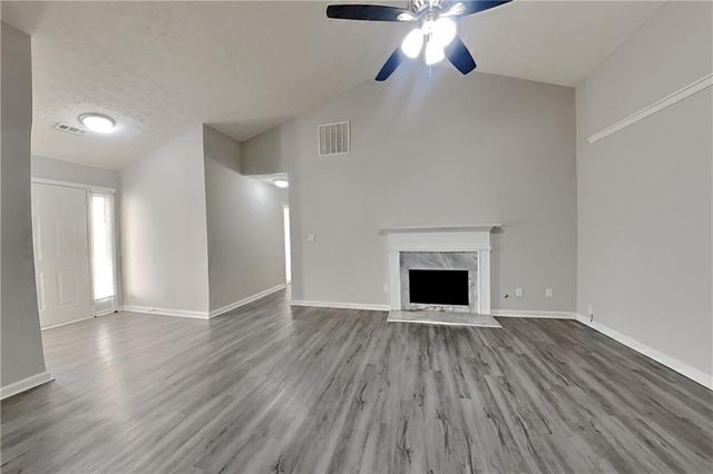 926 Tilford Court, Lawrenceville, GA 30045