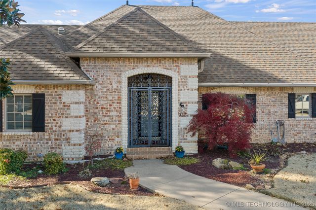 915 N Rockford Place, Ardmore, OK 73401