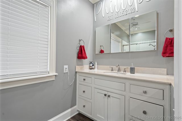 915 N Rockford Place, Ardmore, OK 73401