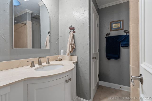 915 N Rockford Place, Ardmore, OK 73401