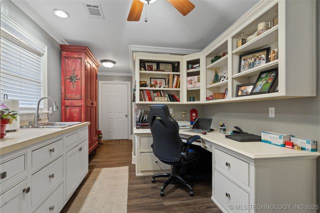 915 N Rockford Place, Ardmore, OK 73401