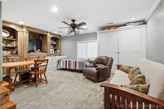 915 N Rockford Place, Ardmore, OK 73401