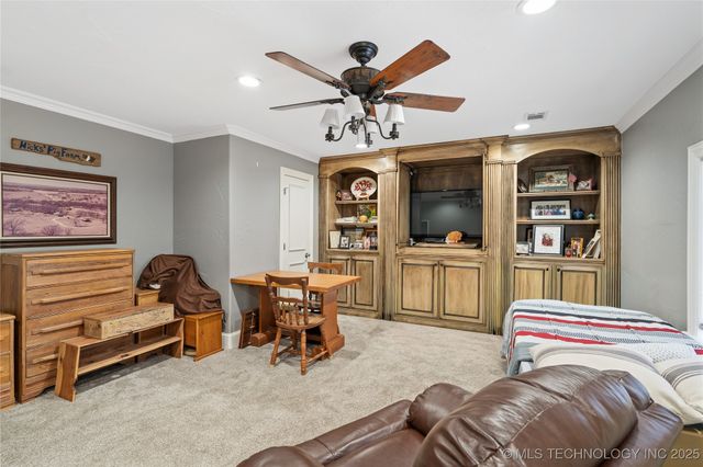 915 N Rockford Place, Ardmore, OK 73401