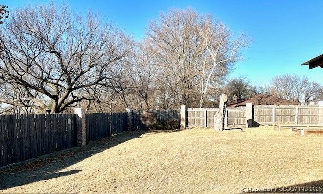 915 N Rockford Place, Ardmore, OK 73401