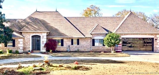 915 N Rockford Place, Ardmore, OK 73401