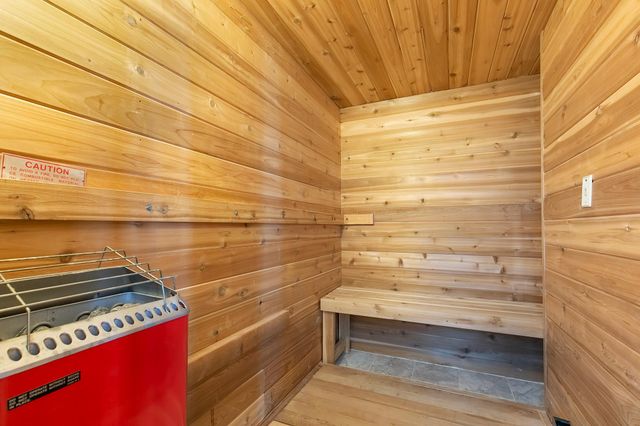1900 Shorewood Lane, Mound, MN 55364